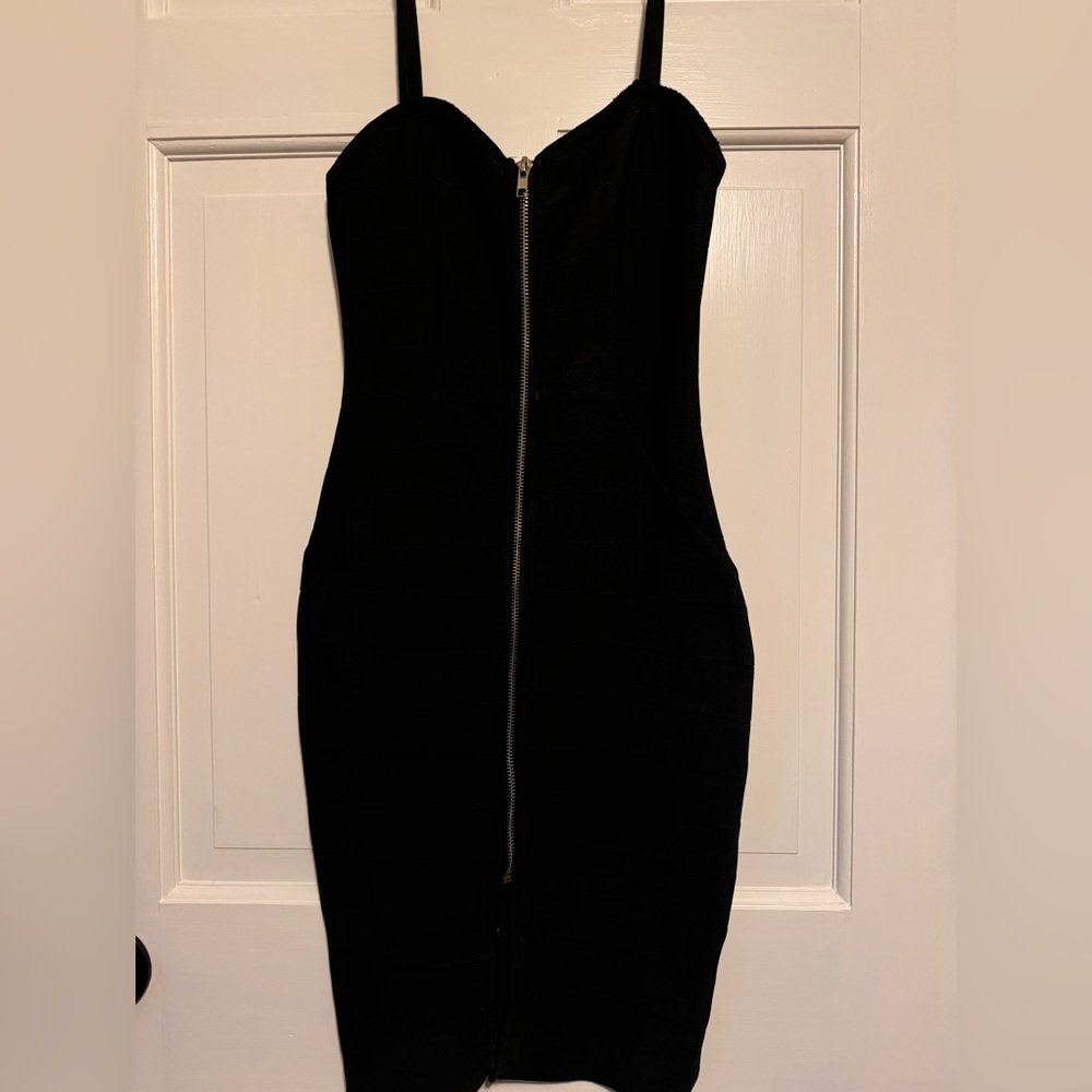 NWT bandage bodycon midi dress
